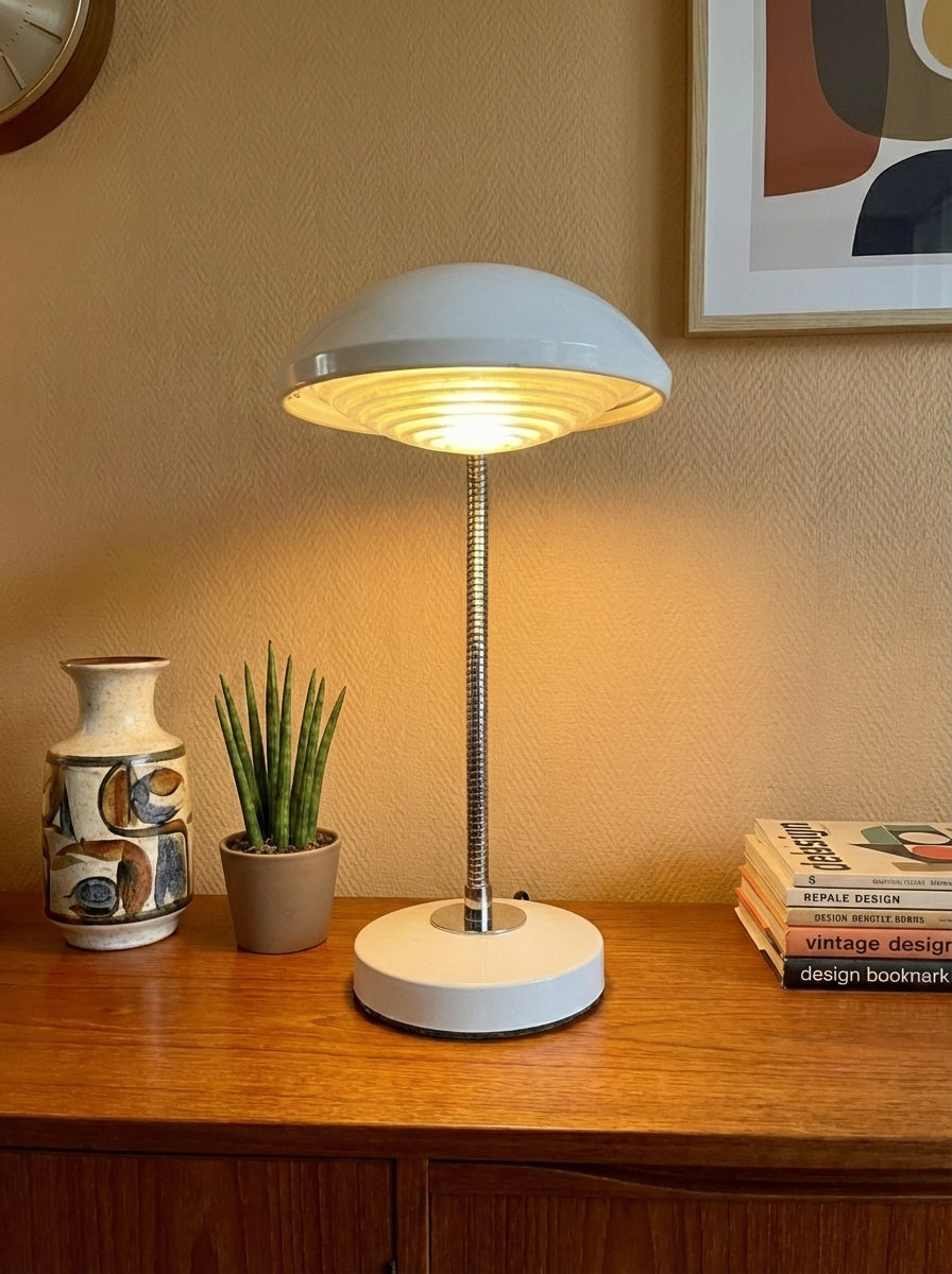 Lampe blanche vintage années 60, Ferdinand Solere